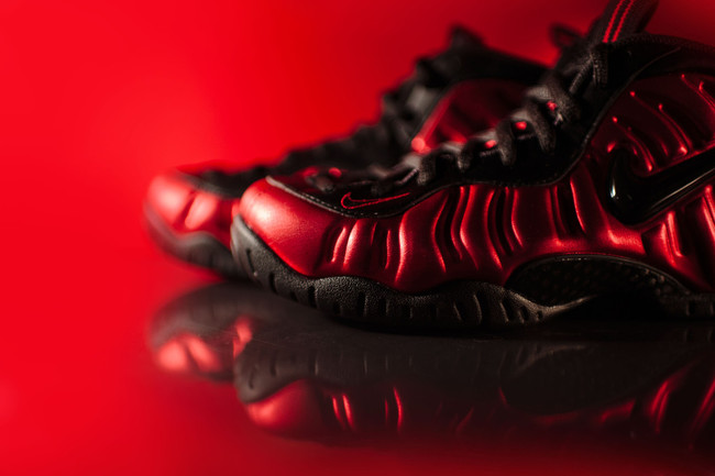 血色妖姬，NikeAirFoampositePro“UniversityRed”美