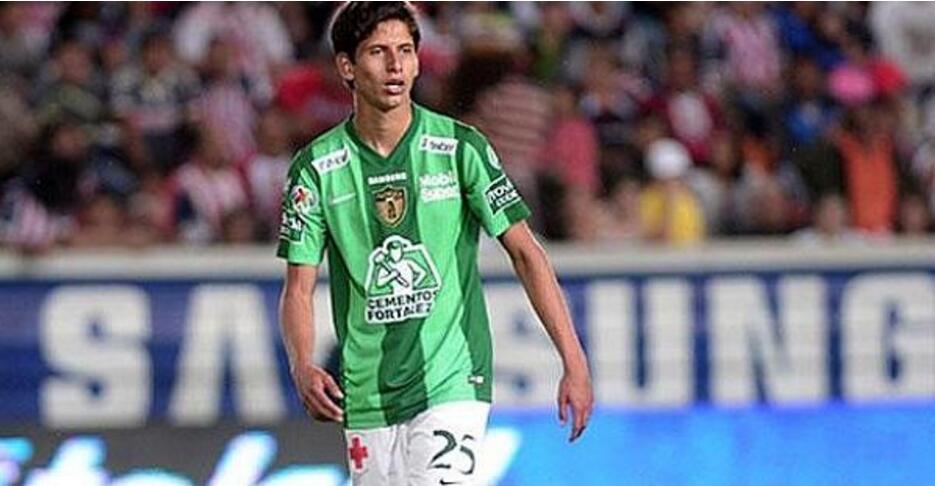 历史足坛十大快马边锋,当今足球十大快马排名