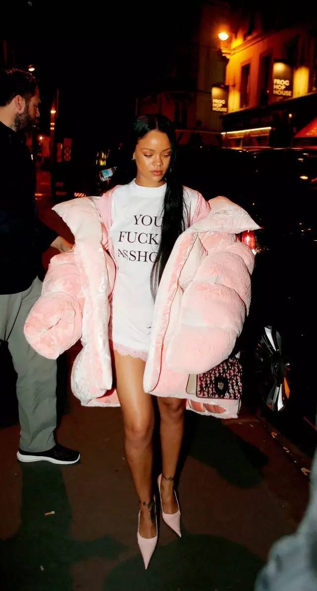 权志龙同款羽绒服穿搭,权志龙穿搭oversize