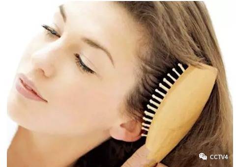 秋季脱发严重怎么补救,秋季季节性脱发怎么办