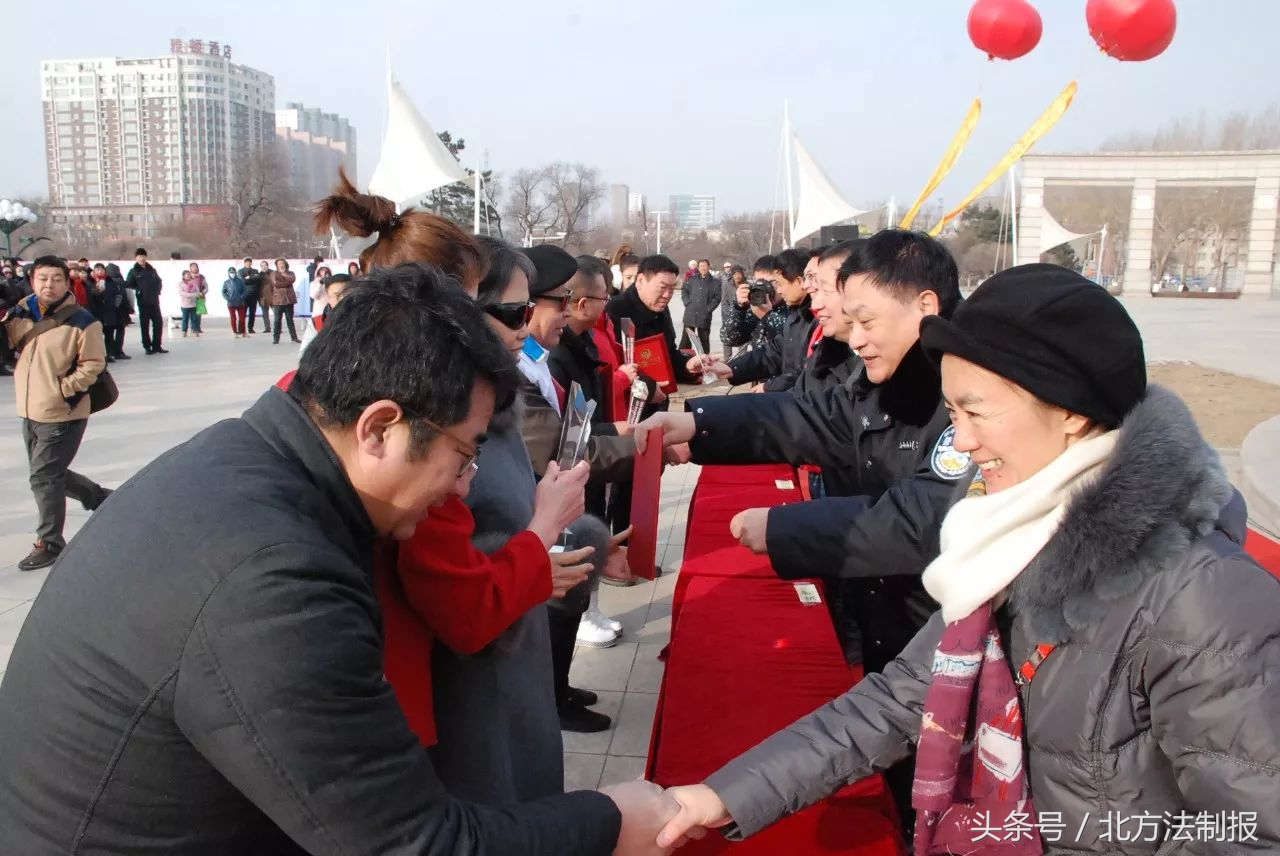 122交警周六值班,吉林高速交警122直播