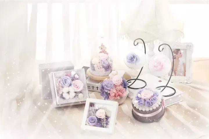 怎么把鲜花做成标本不会枯萎,透明树脂胶怎么制作鲜花标本