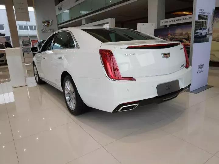 空间大性价比高的车凯迪拉克xts,豪华品牌c级车二手车