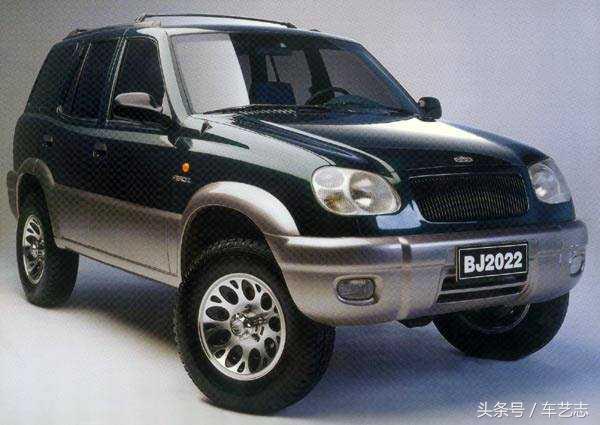 领克03后排能不能全平放倒睡觉 (国产suv可以放平睡觉的车)