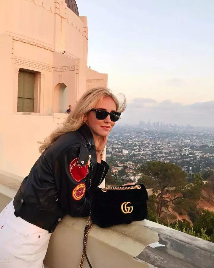 出门也能拎的包包,出门能装东西的包包