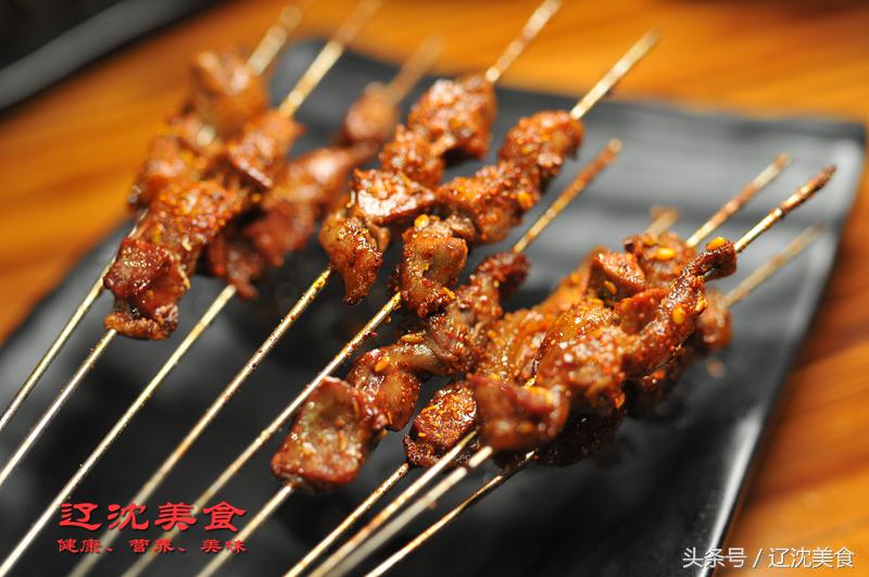 现在的烧烤店应该怎么做,新手小白如何经营好一家烧烤店