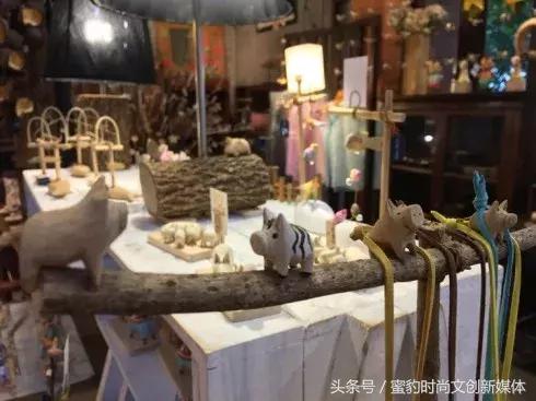 【蜜豹文创】记忆中的童年世界，清迈SilverBirch木刻动物家饰店