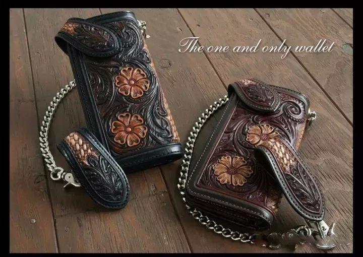 产品数量位居日本皮具界NO.1，这个画风不同的品牌文化糅合的结果