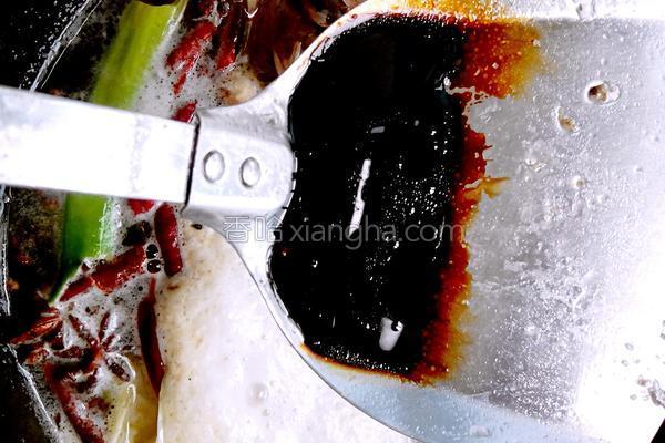 懒人版炖鱼营养又美味,入味好吃不腥的炖鱼