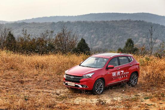 瑞虎71.6t和瑞虎7plus1.6t的区别,瑞虎7plus和cs55plus哪个好