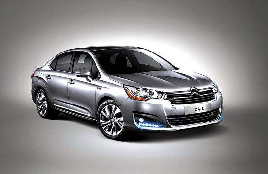 东风雪铁龙c4l车怎么样质量好不好,家用车东风雪铁龙c4l的配置足够用