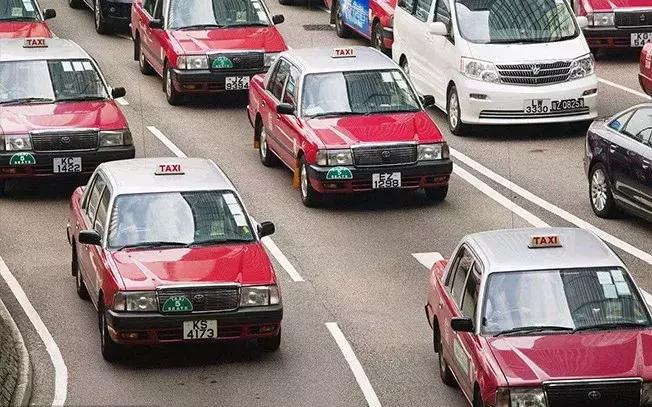 国外奔驰出租车和国内一样吗,哪个国家出租车都是奔驰宝马