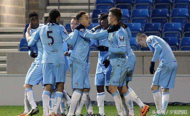 曼彻斯特德比最经典的一场,曼彻斯特德比边路冲突