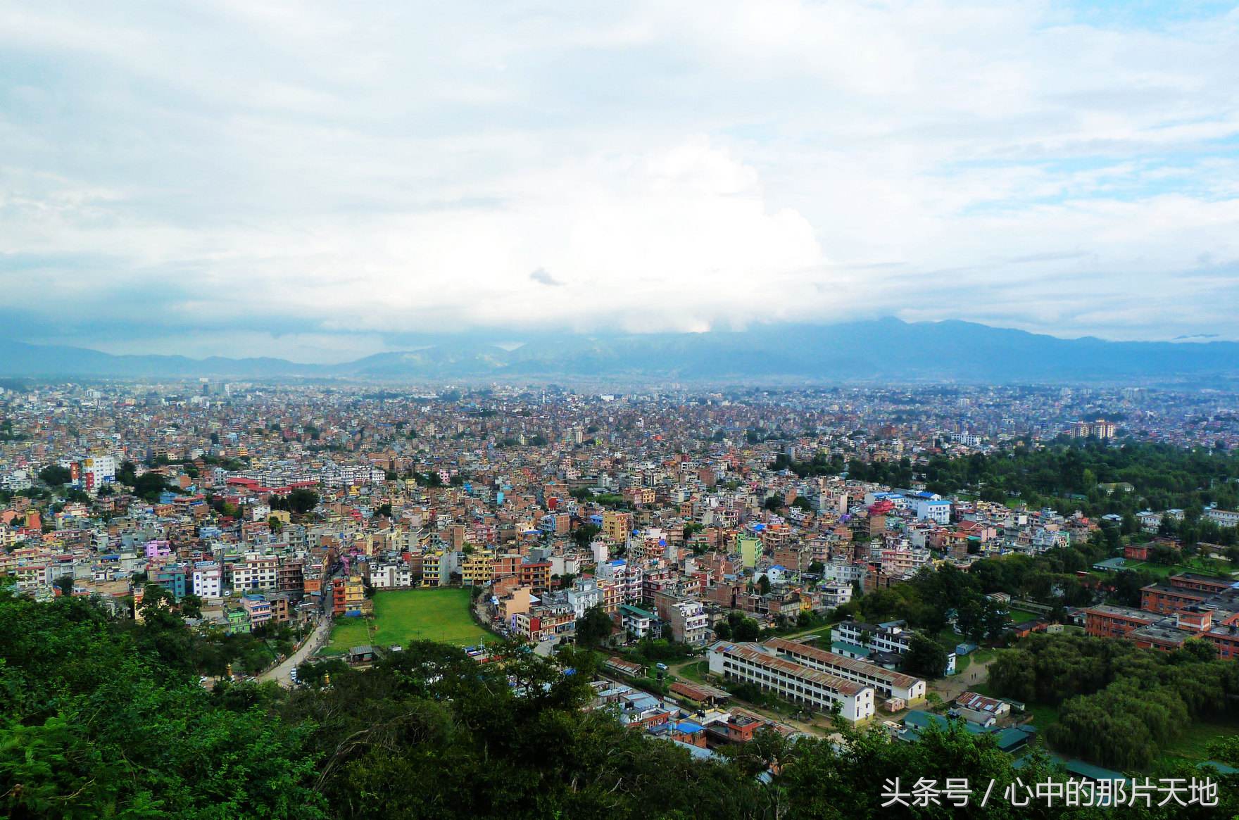 一个邻国的首都，普通打工仔也能去游玩的天堂