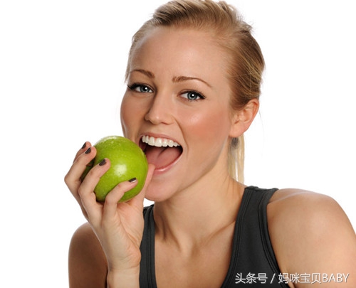 怀孕天天半夜肚子饿吃宵夜好吗,孕妇半夜肚子饿了一定要吃宵夜吗