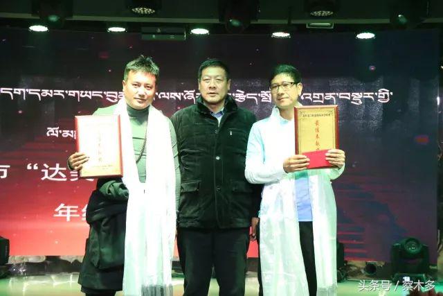 2016足球颁奖典礼最佳11人,中国足球颁奖典礼完整版