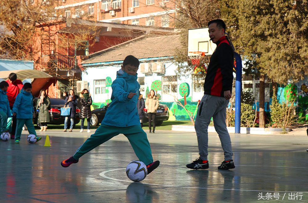 让务工者的孩子也能有足球梦？宝马带来专业培训