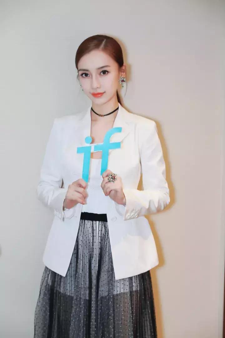 女生该不该买奢侈品牌包,背名牌包一定是虚荣吗