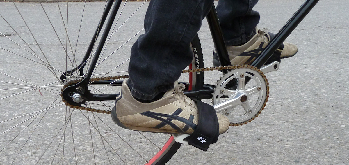 死飞是怎么刹车的呢,死飞的原理是什么