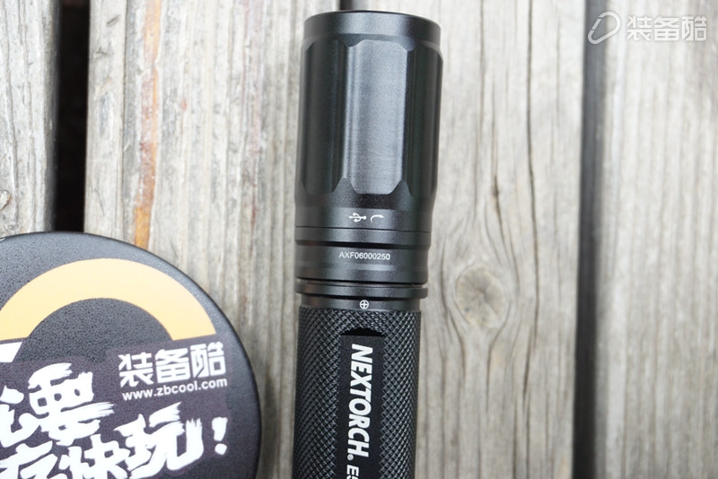 贴小招贴的，我来给你们暴暴光，不讲究