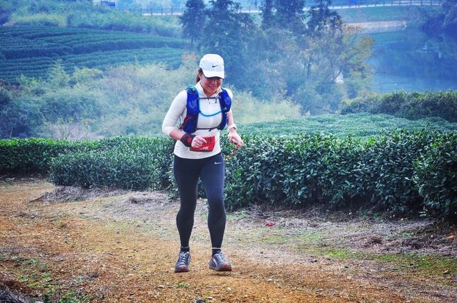 翻山越岭都找不到爱,翻山越岭找不到自己