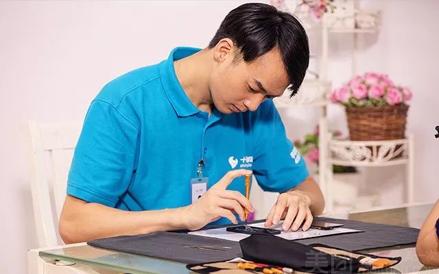 零售周报｜小米投540万将在迪拜开设第二家旗舰店；美团APP大面积系统瘫痪；麦德龙便利店合麦家停业