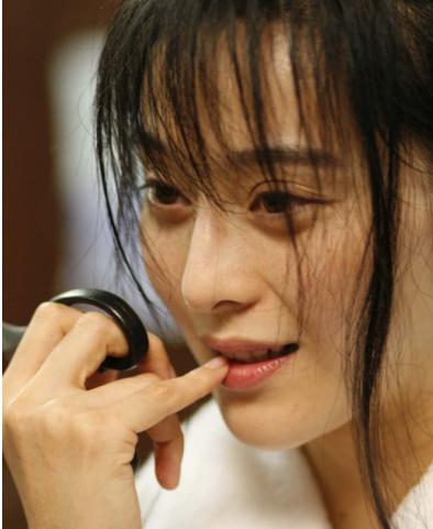 天冷了嘴巴也干,天冷了嘴巴变得好馋