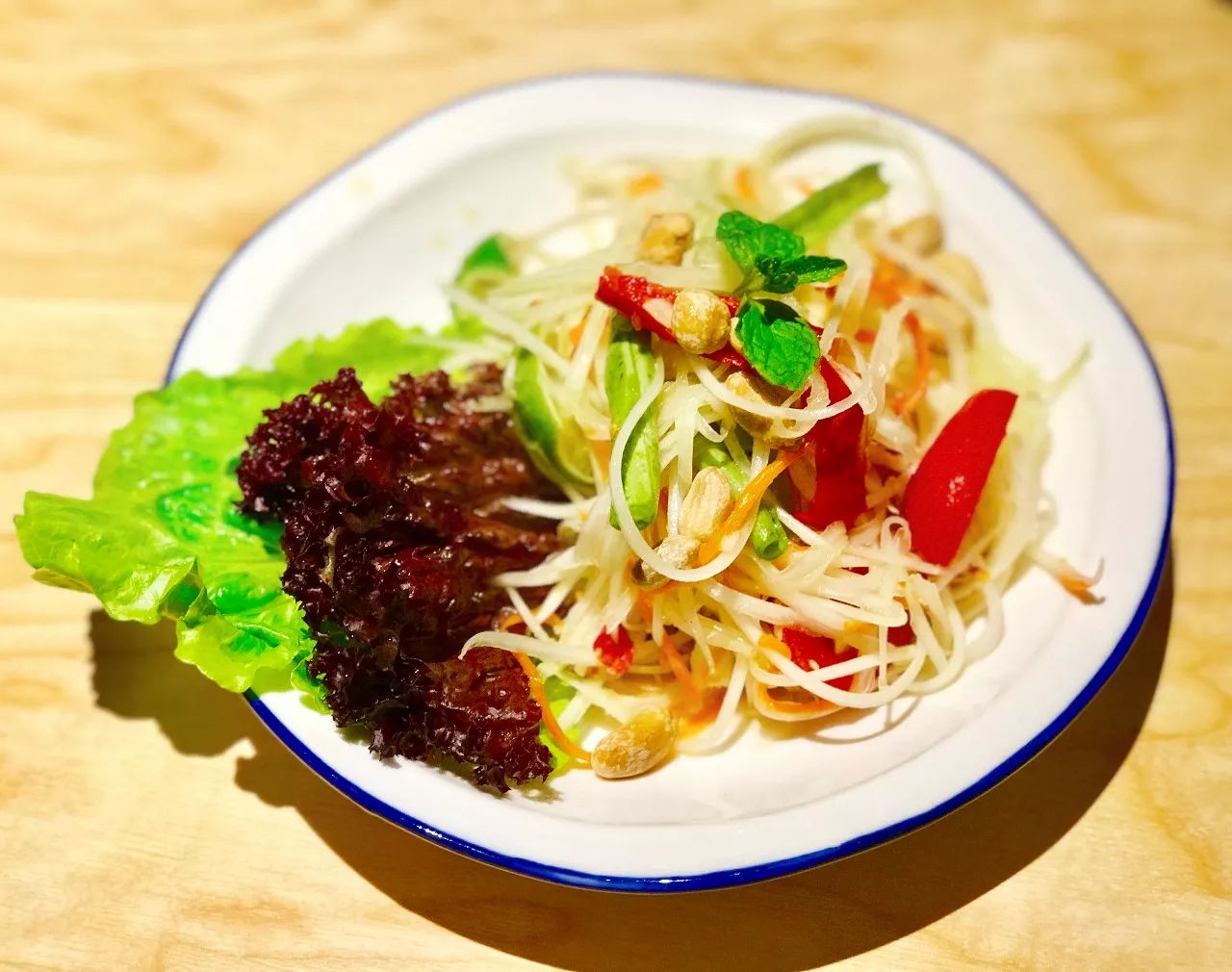 当代中年少女的几大特征,社会新群体中年女性特征