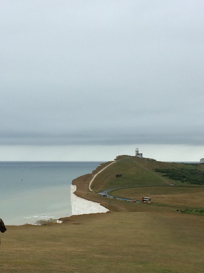 【已完结】英格兰苏格兰18日游记——美景、历史、足球、文化全体验(含挡风玻璃损坏以及车胎被扎处理经过)