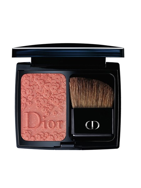 以晶彩妆容开启好运Dior迪奥倾献新年扮靓单品