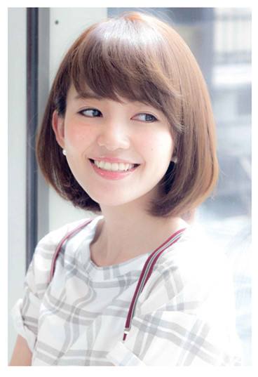 沙宣波波头适合40到50岁的人图片,沙宣波波头发型中发