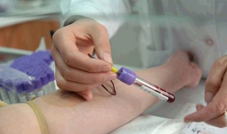 “上环”后月经一直不正常，取环却发现已崁入子宫