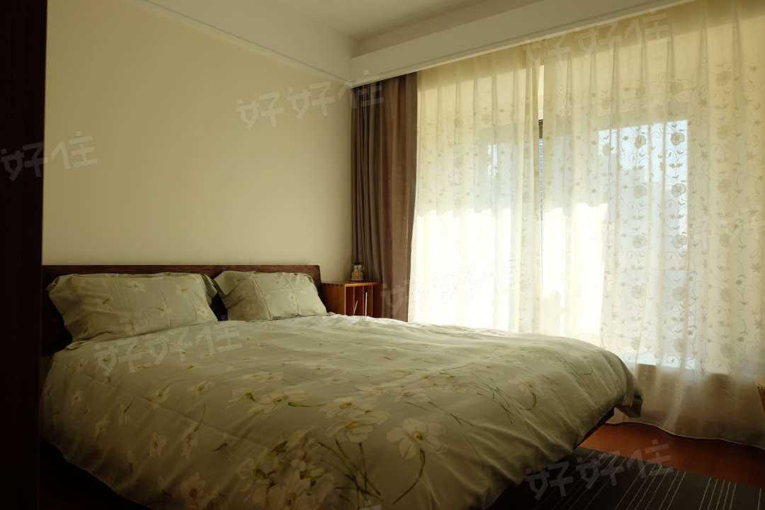 把阳台改造属于自己的小天地,把一平米的小阳台改造成秘密基地