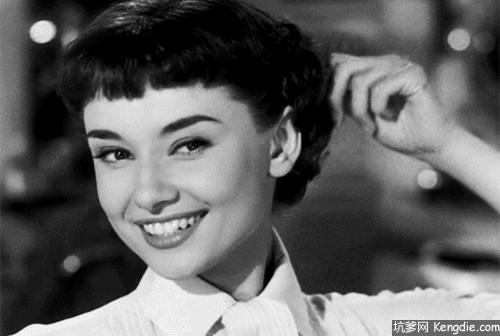 不精致女生必须交税，应该写入基本法！