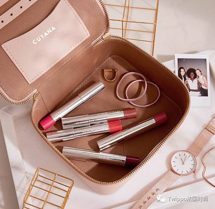 Riri,贝嫂和Gigi都开起了彩妆铺，好卖到让大牌都眼红！