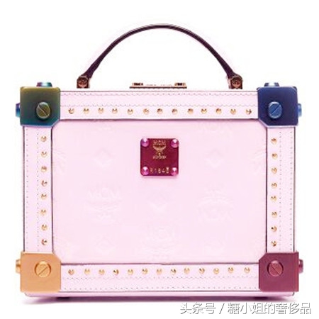 几款经典不过时的名牌包,最经典的盒子包