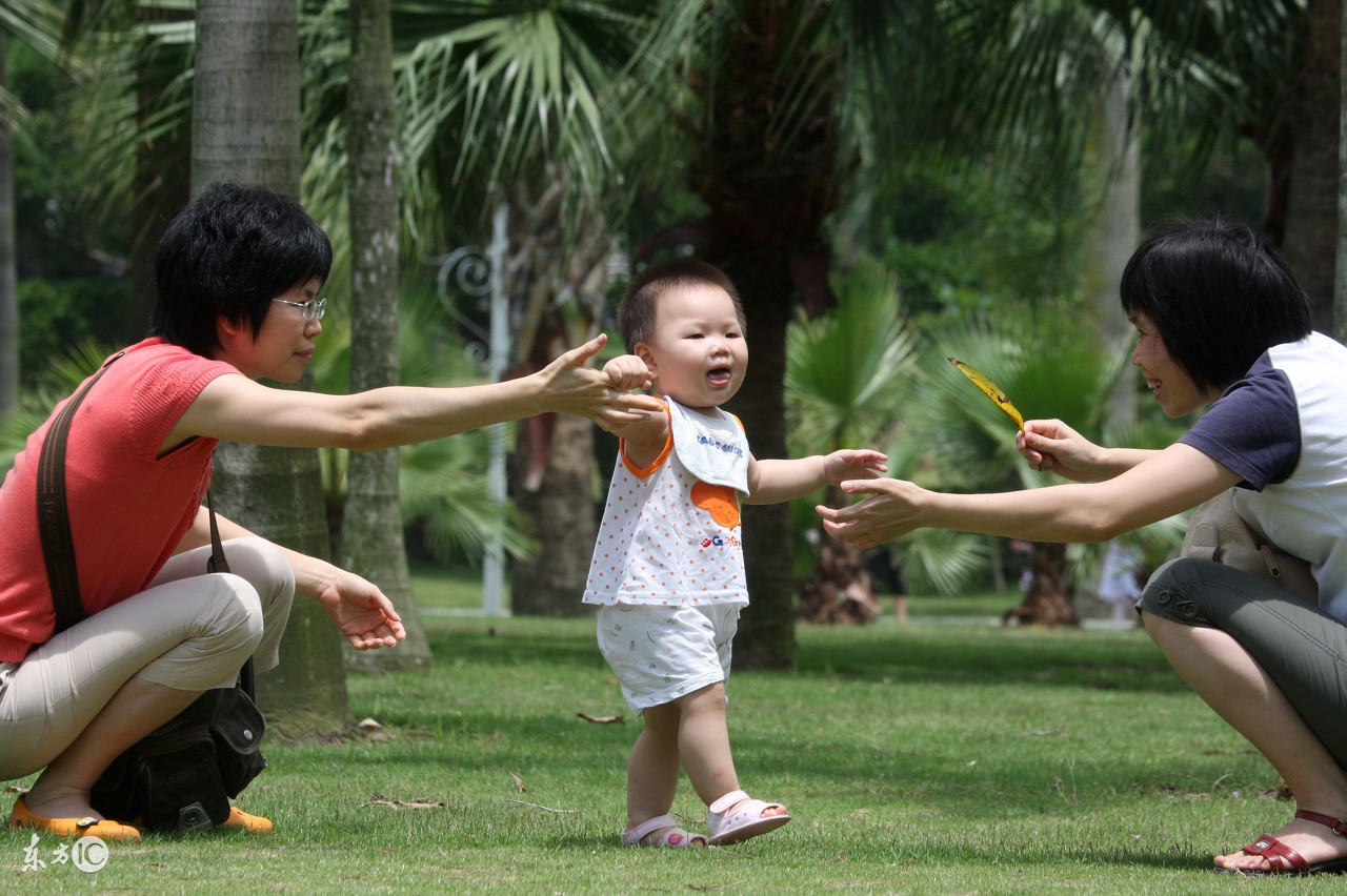 婆婆出钱给儿子买礼物,婆婆给钱给娘家买东西