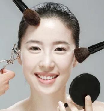 气垫bb霜和粉底霜有什么区别,气垫bb霜的正确用法