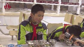 一份完整的学校食堂调查问卷,一份有关食物的问卷调查