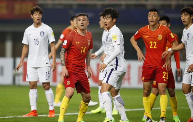 国足出线形势堪忧,中国男足0:1不敌朝鲜