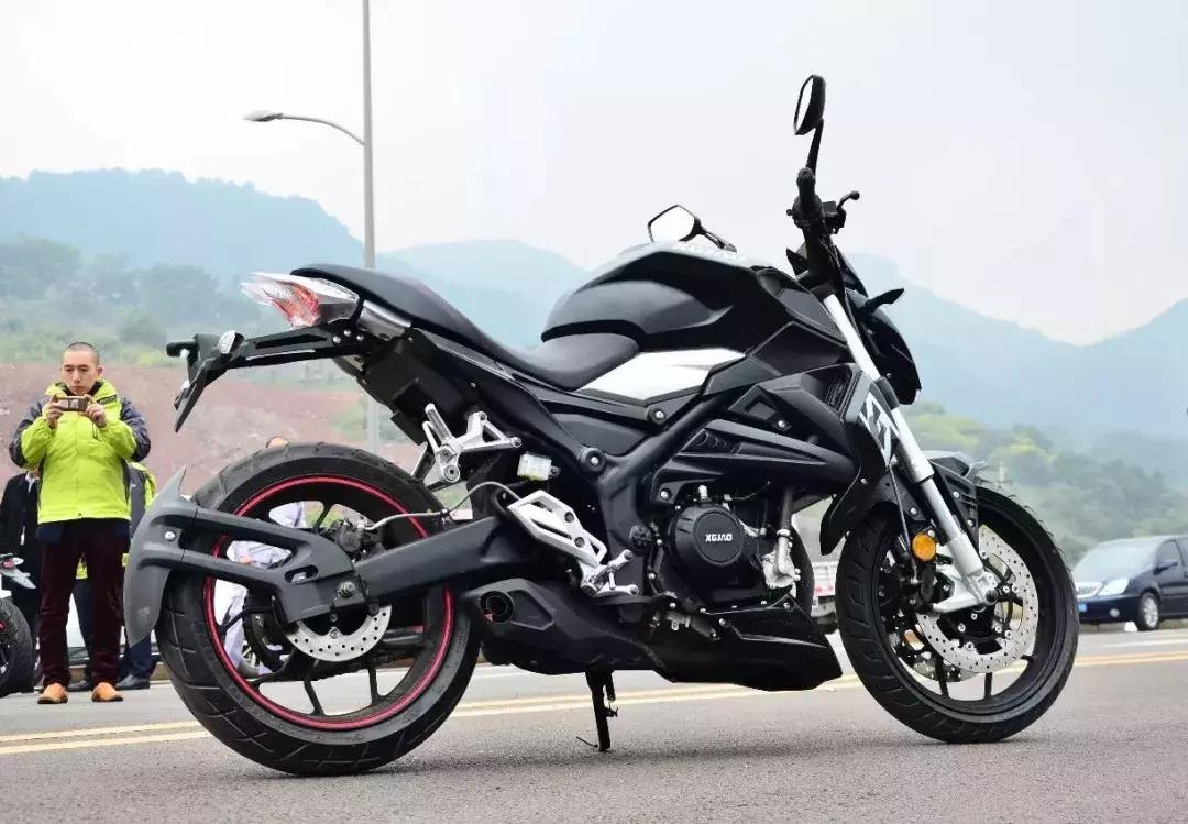 新感觉双缸250街车,新感觉双缸250新版官网