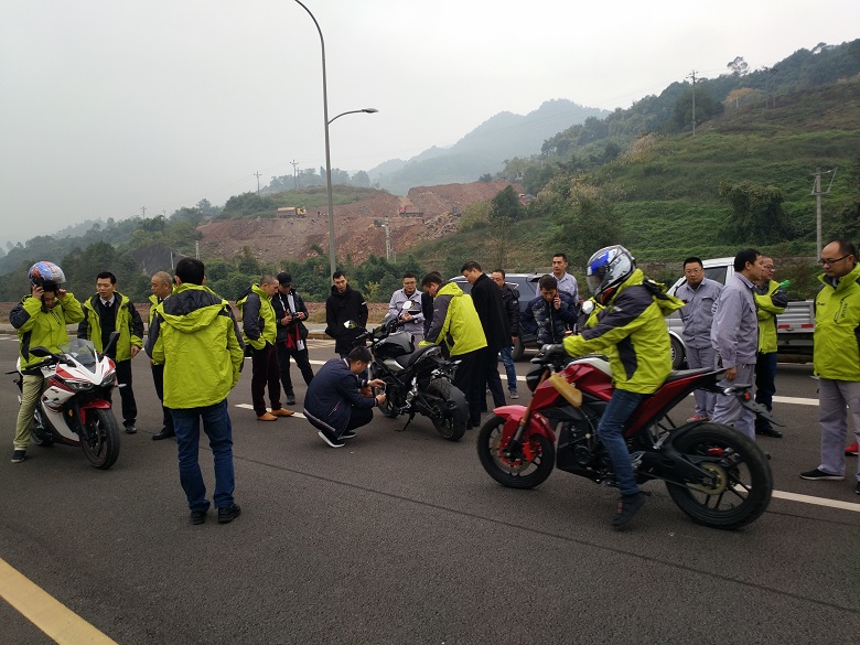 新感觉250双缸二手多少钱,新感觉250双缸多少匹马力