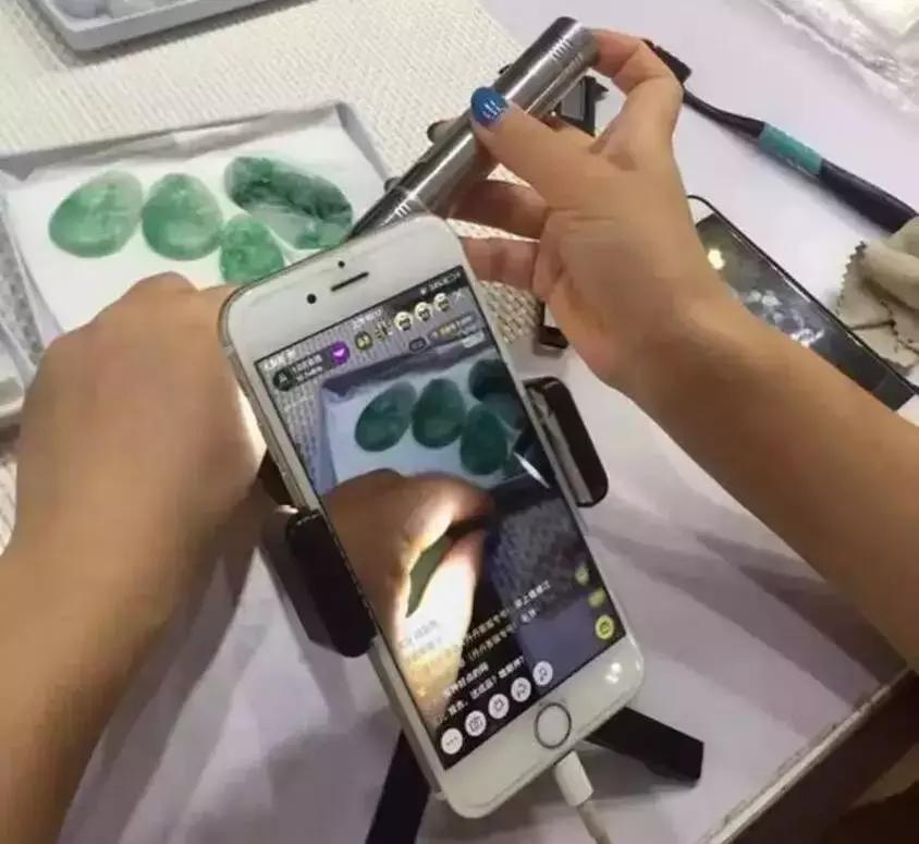珠宝直播暴利事件是真的吗,珠宝玉石直播规则