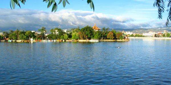 烟雨迷蒙嘉兴南湖,印象江南嘉兴