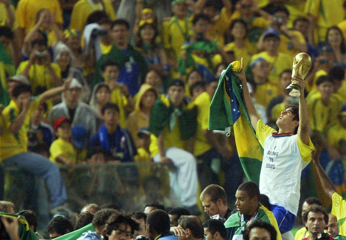 金童卡卡退役原因,永远的圣西罗