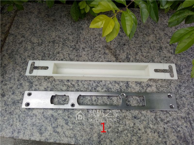 智能门锁容易被小偷无痕打开吗,智能门锁拆解图解