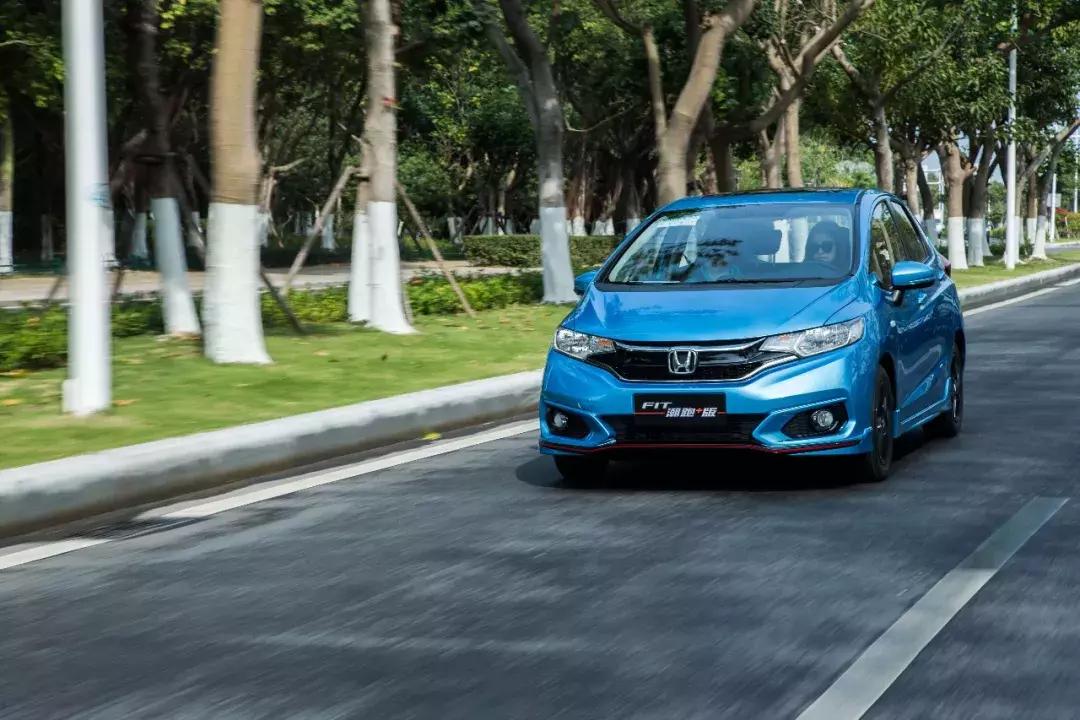 老款GK5车主试驾新飞度潮跑+版:原厂就带改装这下省钱了