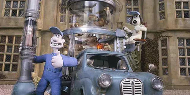 小时候玩泥巴没玩够长大了还在玩,小时候玩泥巴的人长大了