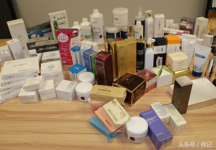 以前化妆品根本不用买，从树上摘一把，洗脸洗头都是纯天然好东西