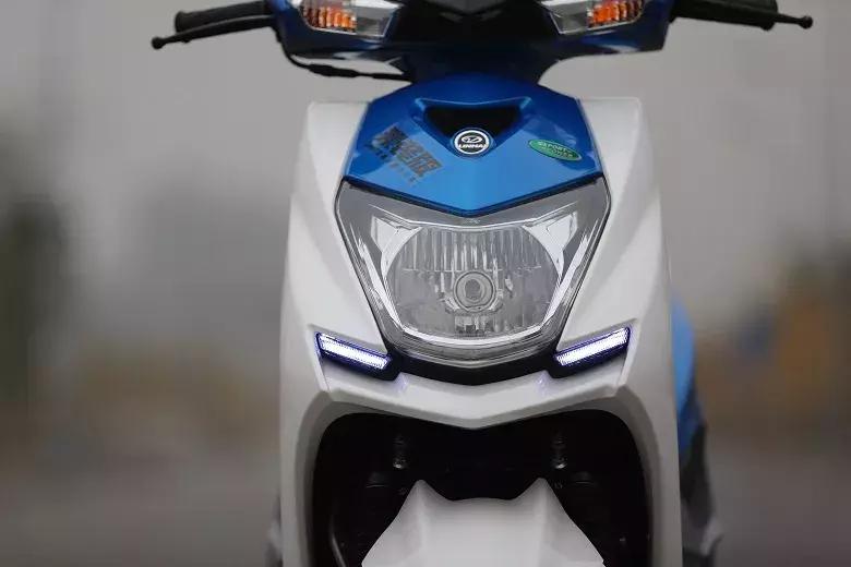 牛摩评测新感觉250双缸街车,牛摩测评赛科龙